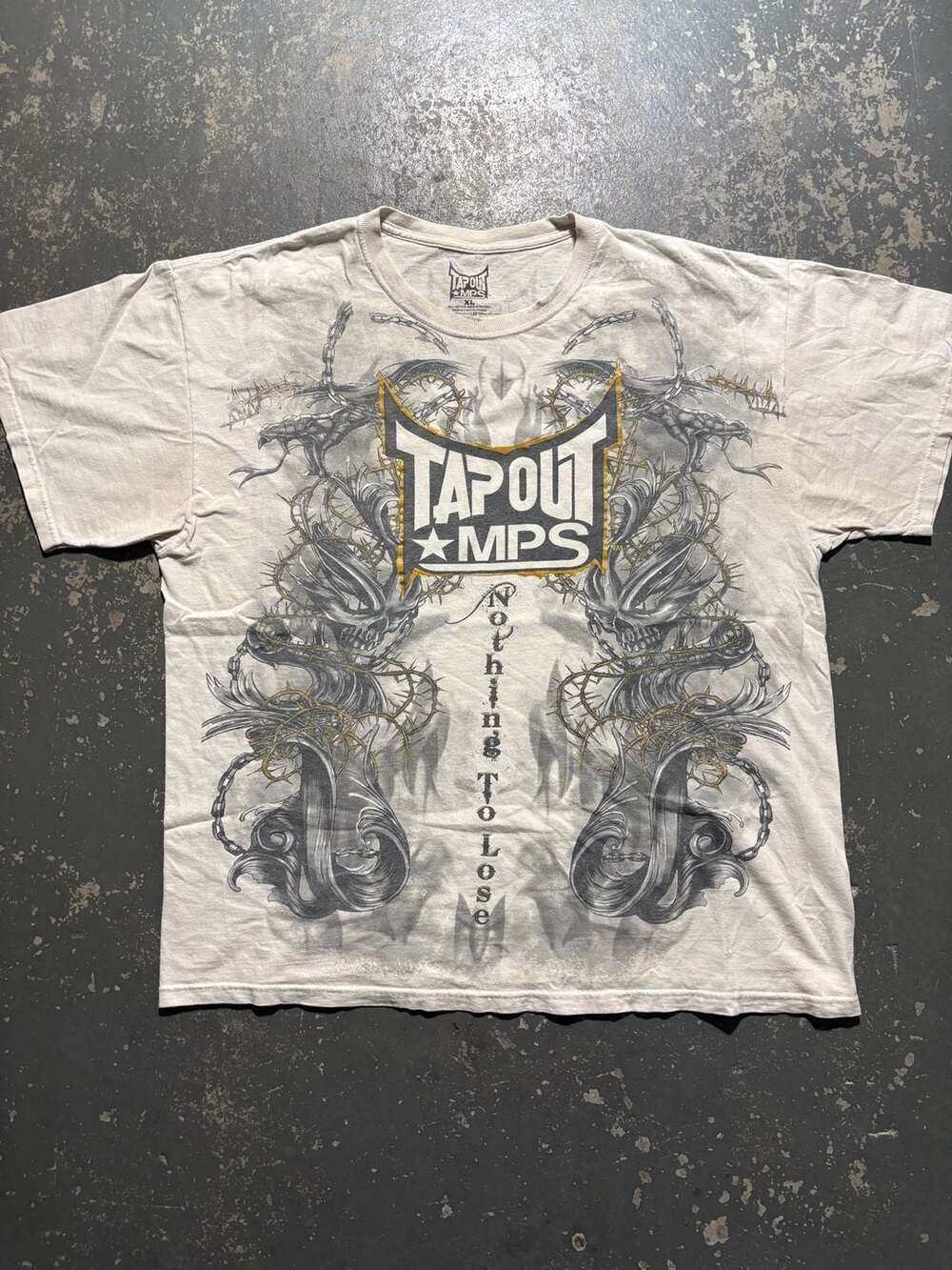 Vintage Y2K Tapout MPS Nothing To Lose Skulls Barbed Wire T-Shirt XL